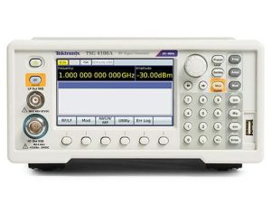 Tektronix TSG4106A Signal Generator